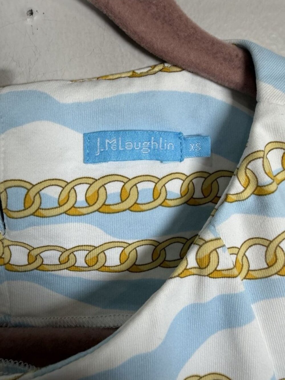 J. McLaughlin Tank Top Blouse Size XS Shirt Blue White Gold Chain Link Catalina - Picture 7 of 7